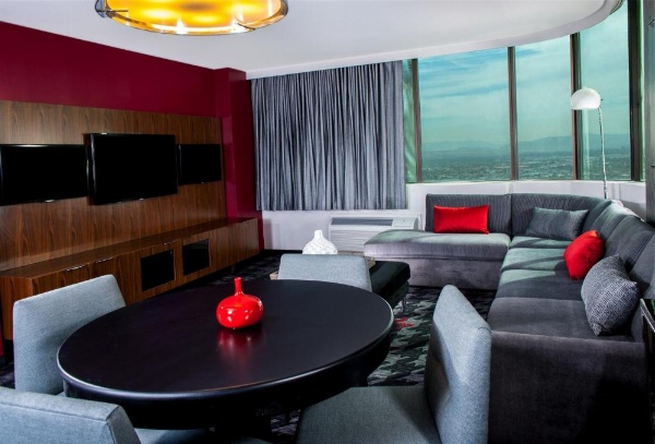 The D Las Vegas Hotel Casino image 12