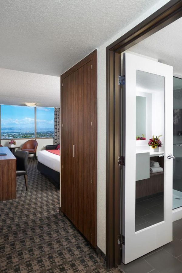 The D Las Vegas Hotel Casino image 8